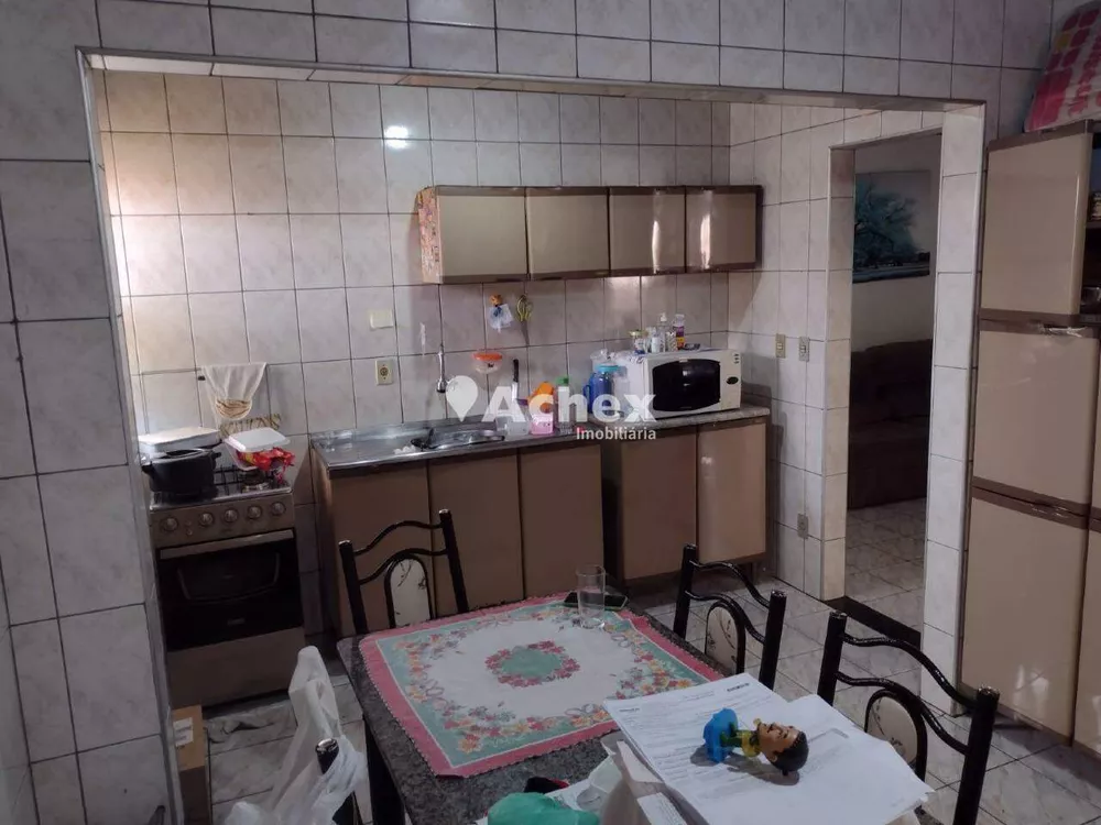 Casa, 3 quartos, 130 m² - Foto 1