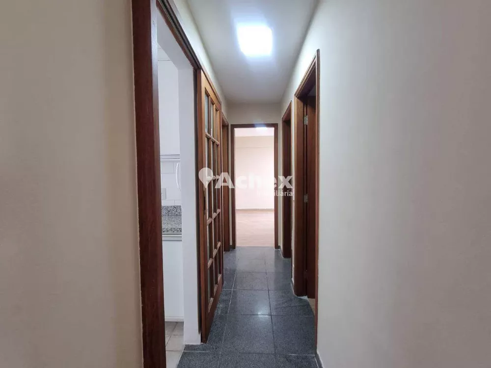 Apartamento à venda com 3 quartos, 80m² - Foto 3