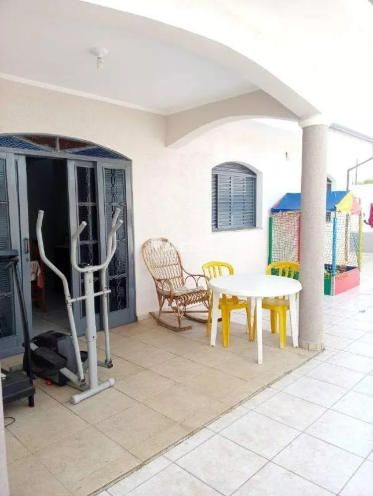 Casa, 3 quartos, 217 m² - Foto 9