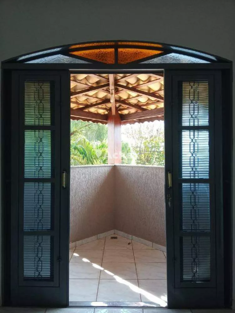 Casa, 3 quartos, 217 m² - Foto 11