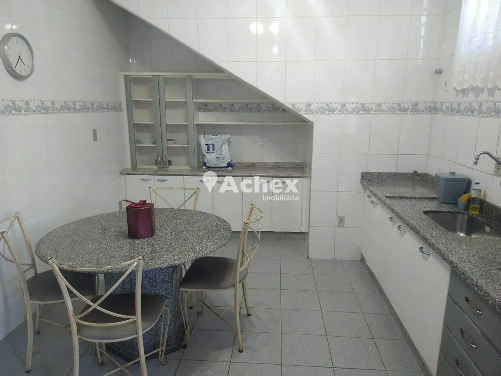 Casa, 4 quartos, 233 m² - Foto 19