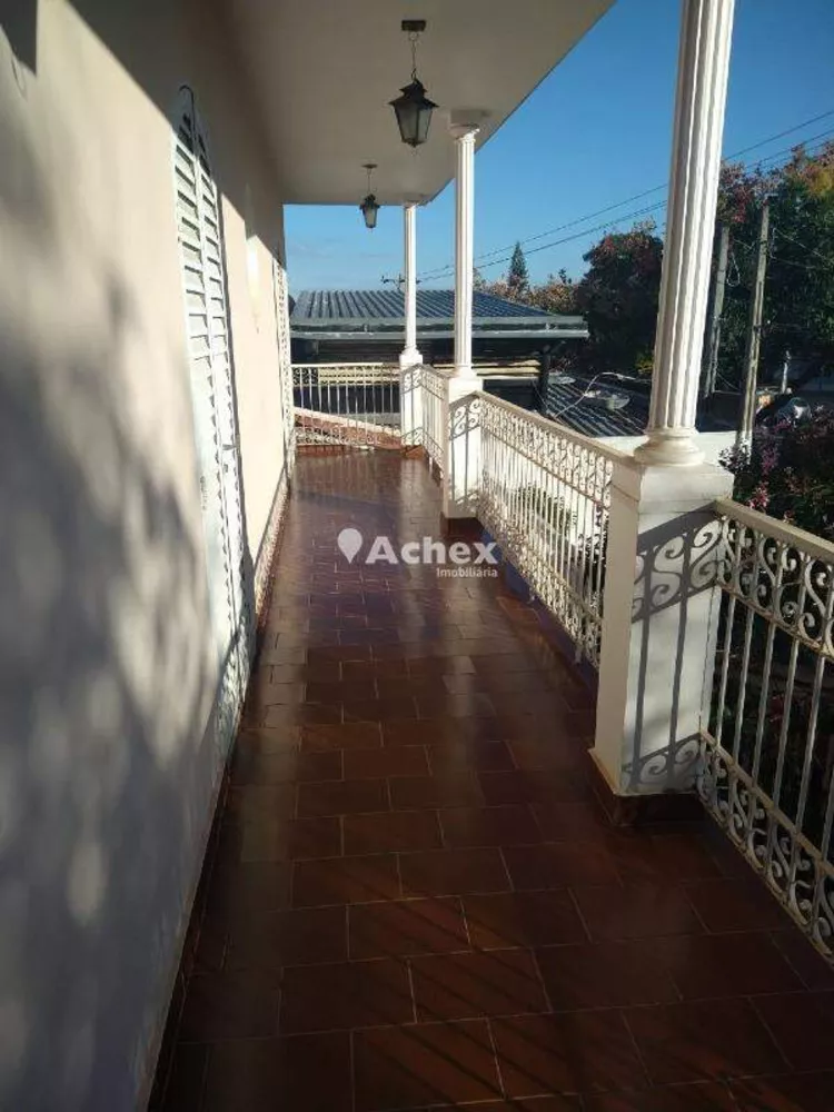 Casa à venda com 4 quartos, 233m² - Foto 5