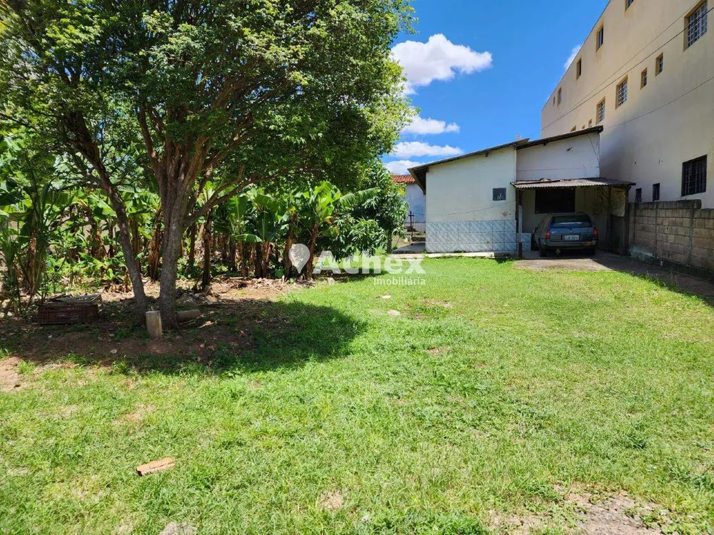 Casa, 1 quarto, 1030 m² - Foto 11