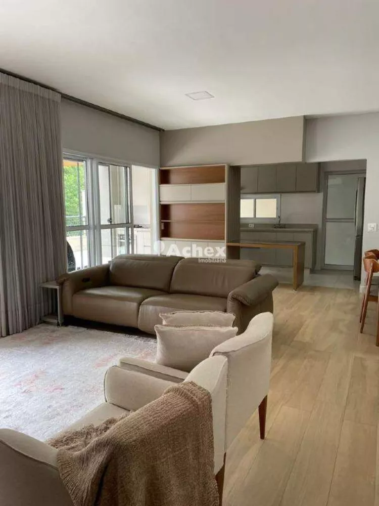 Apartamento à venda com 3 quartos, 130m² - Foto 1