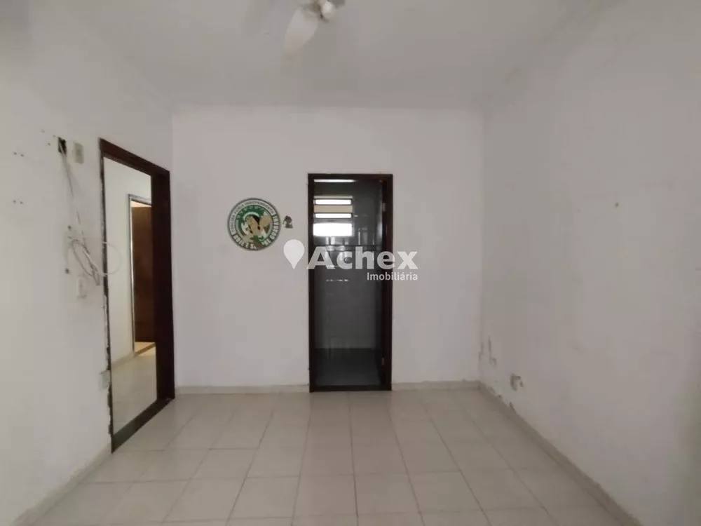 Casa à venda com 3 quartos, 143m² - Foto 1