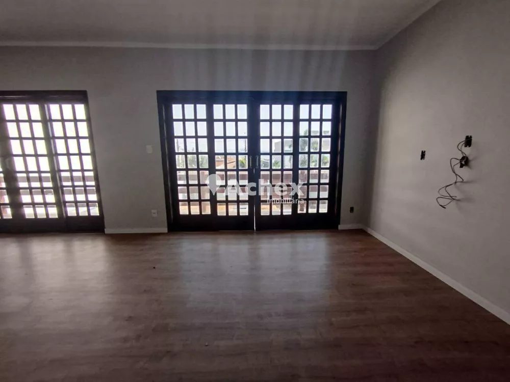 Casa, 3 quartos, 281 m² - Foto 8