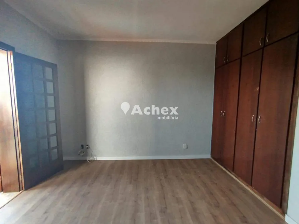 Casa, 3 quartos, 281 m² - Foto 3