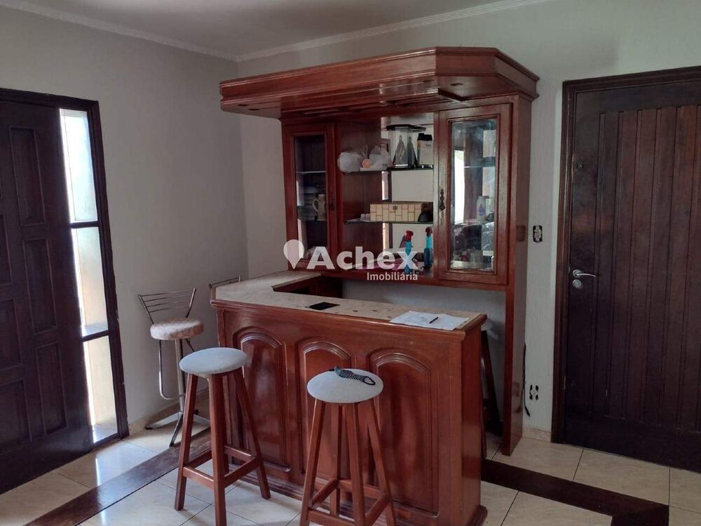 Casa, 4 quartos, 282 m² - Foto 3