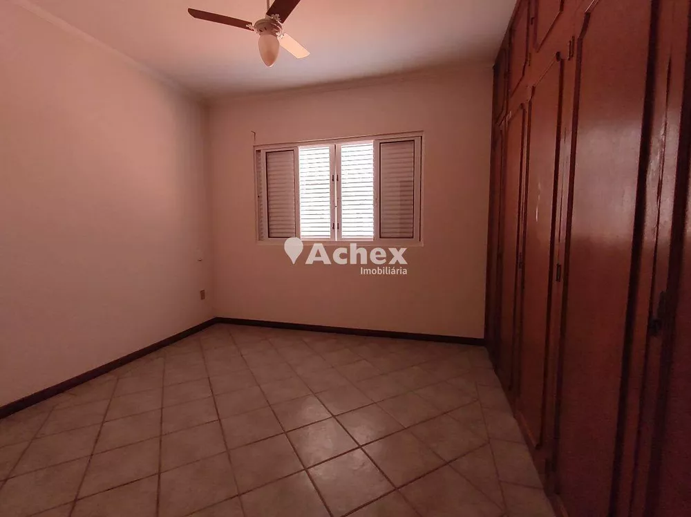 Casa, 4 quartos, 210 m² - Foto 2