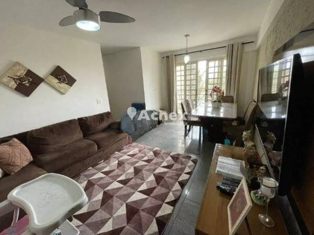 Apartamento à venda com 3 quartos, 82m² - Foto 2