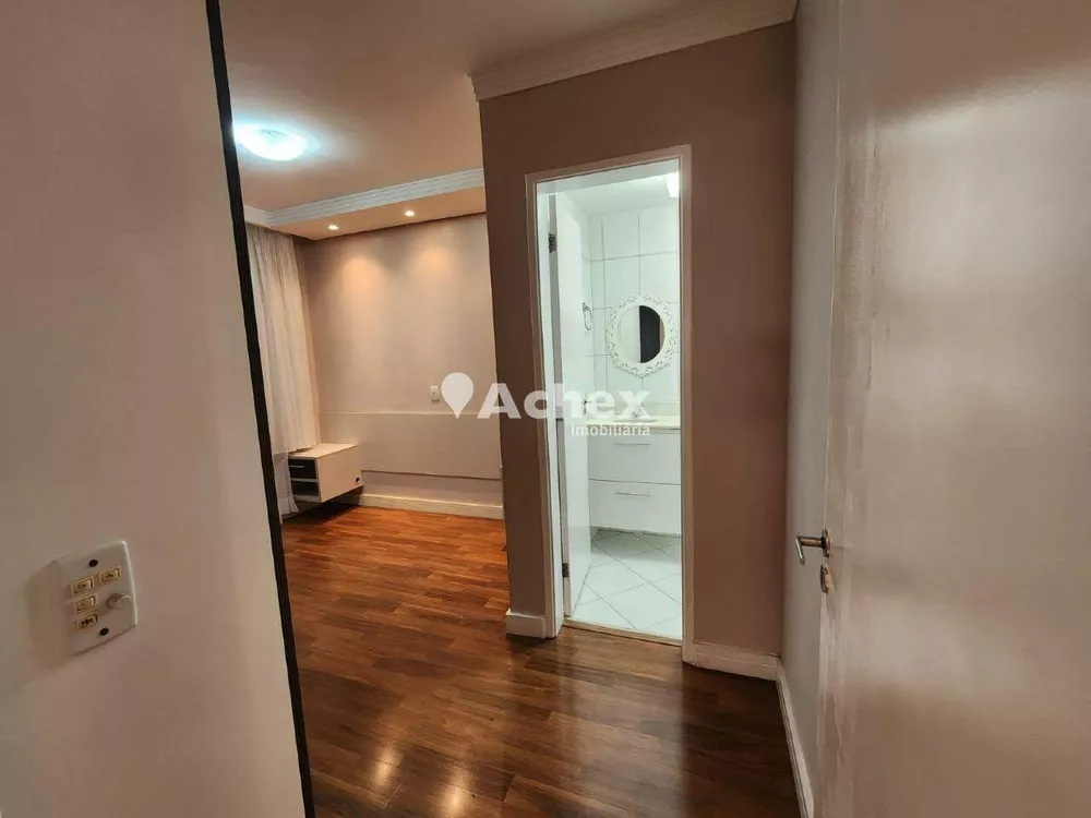 Apartamento para alugar com 3 quartos, 76m² - Foto 6