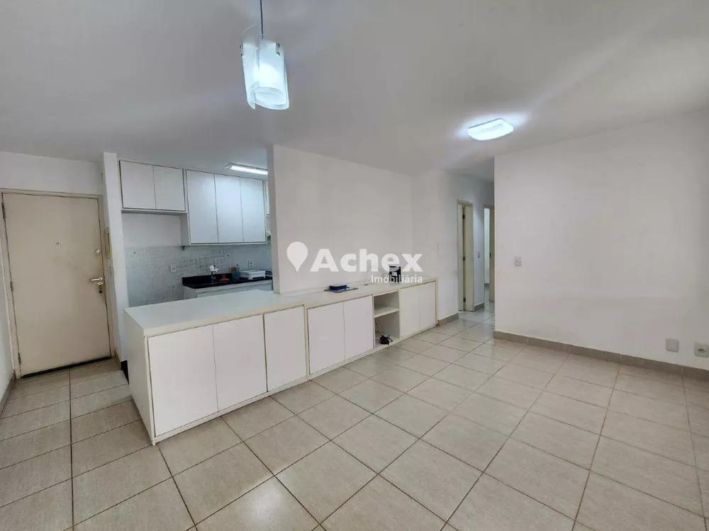 Apartamento à venda com 3 quartos, 76m² - Foto 2