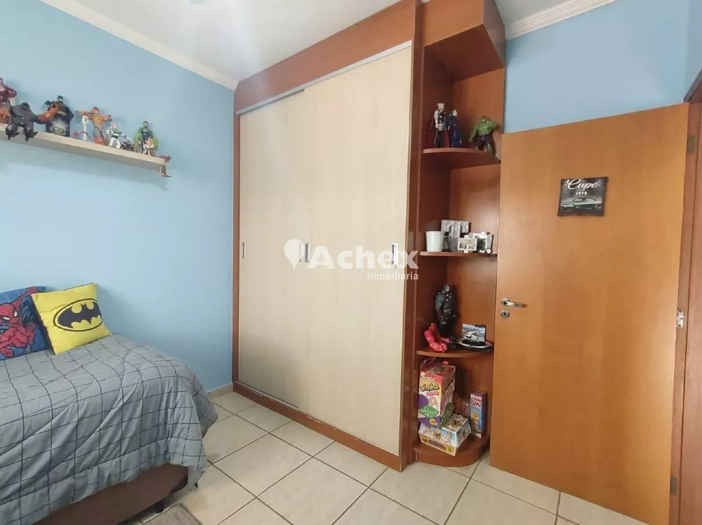 Casa, 3 quartos, 141 m² - Foto 2