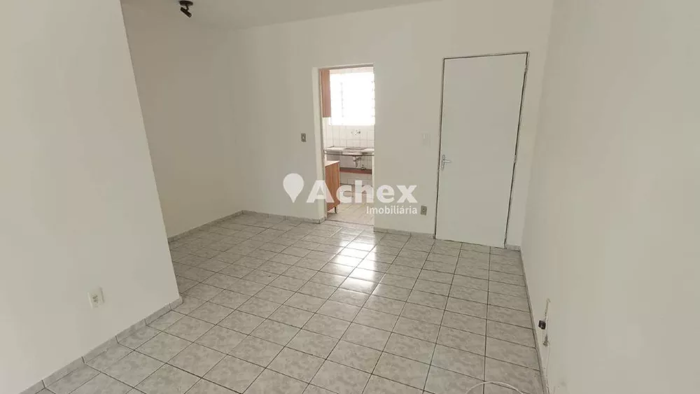 Apartamento à venda com 3 quartos, 73m² - Foto 1