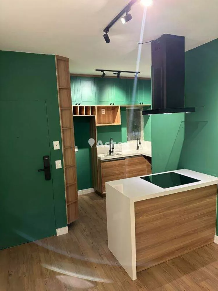 Apartamento à venda com 2 quartos, 72m² - Foto 3