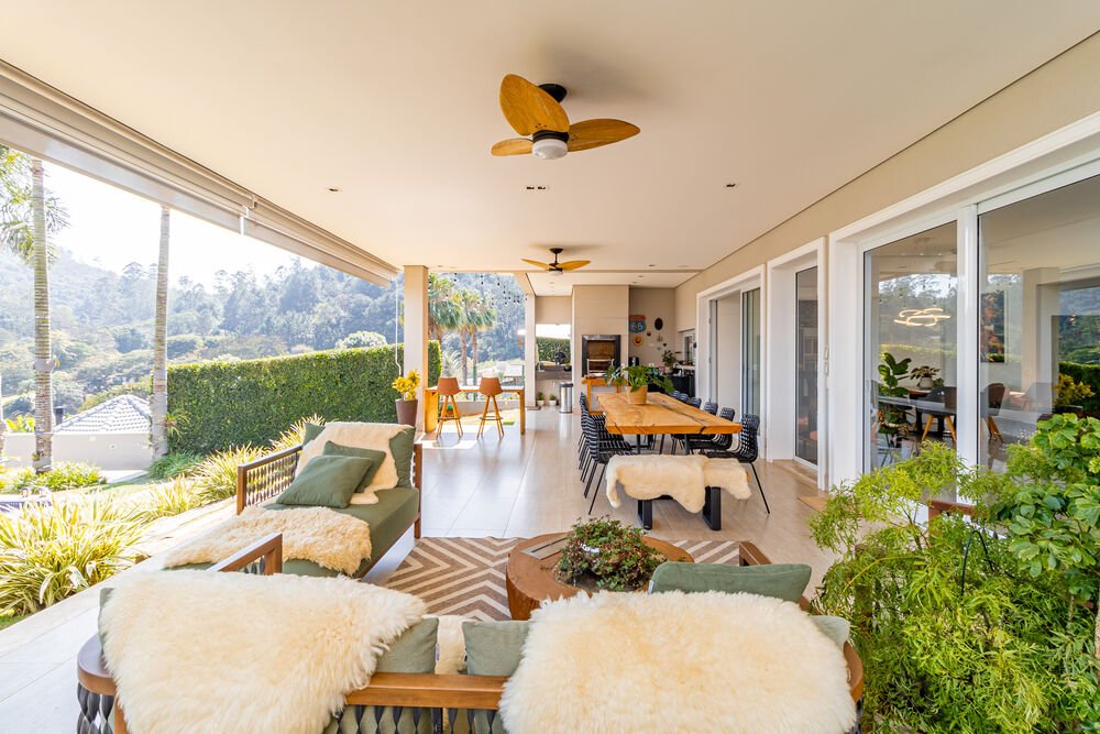 Casa de Condomínio à venda com 4 quartos, 579m² - Foto 31