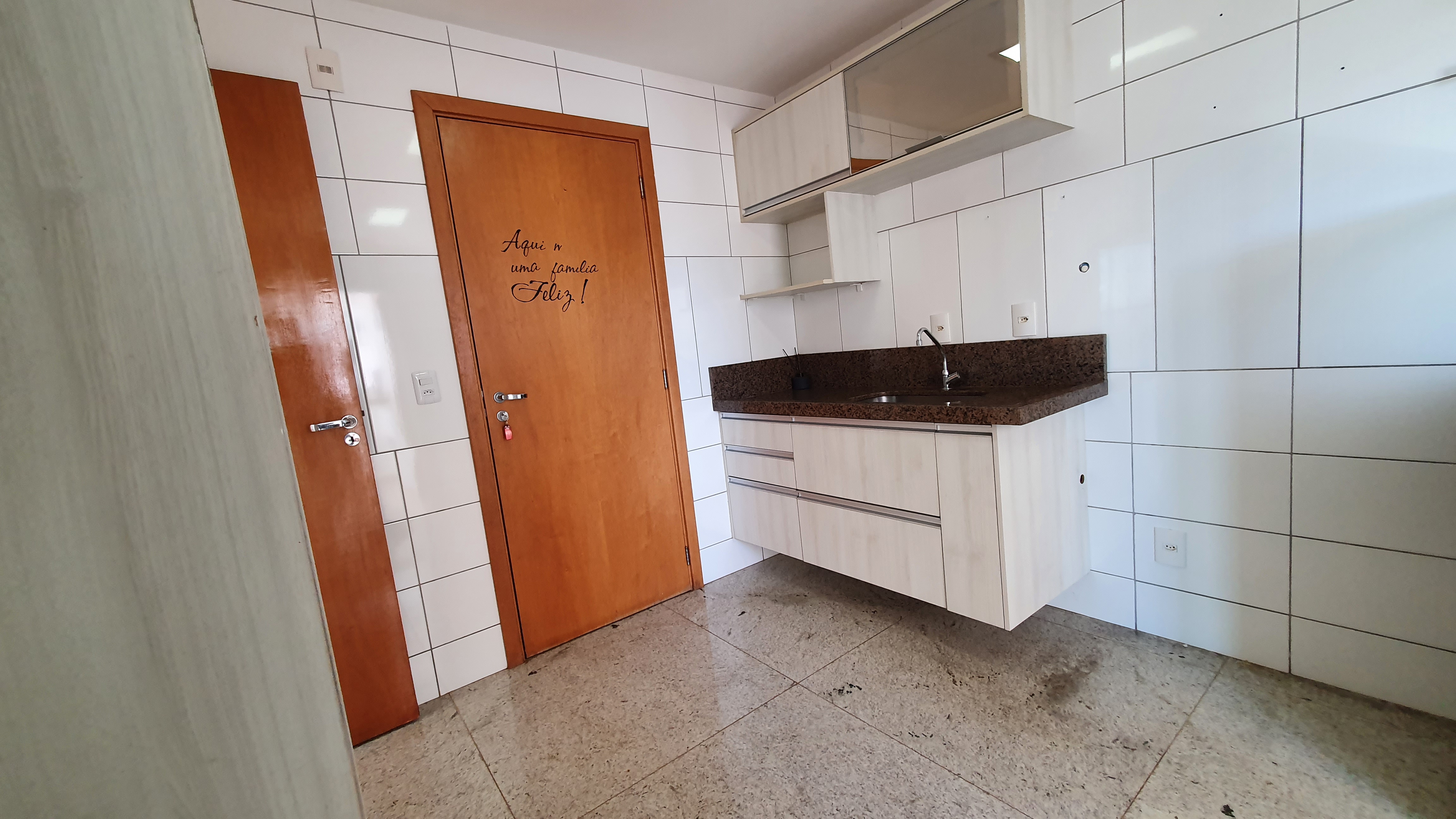 Apartamento à venda com 3 quartos, 103m² - Foto 19