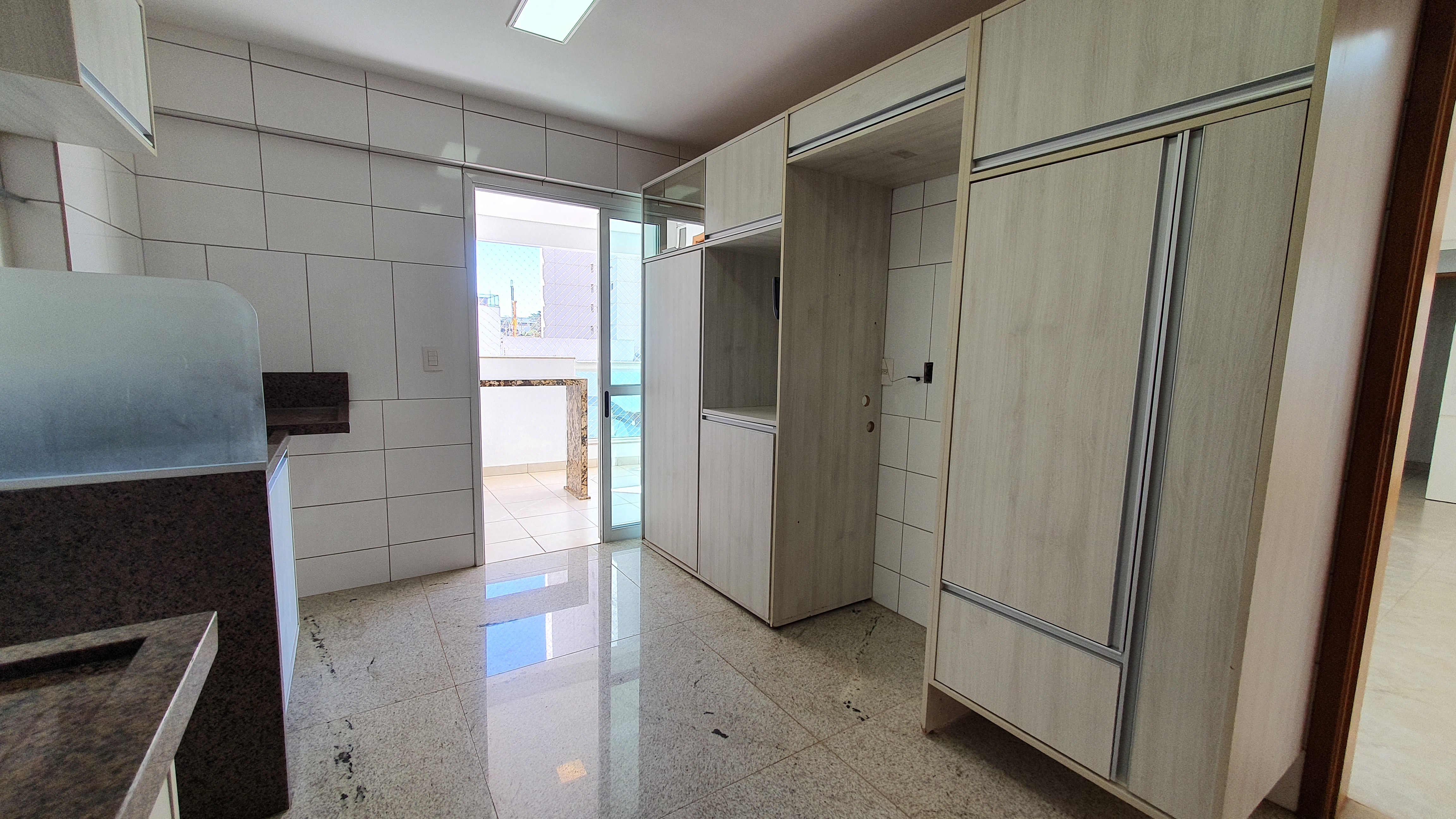 Apartamento à venda com 3 quartos, 103m² - Foto 20