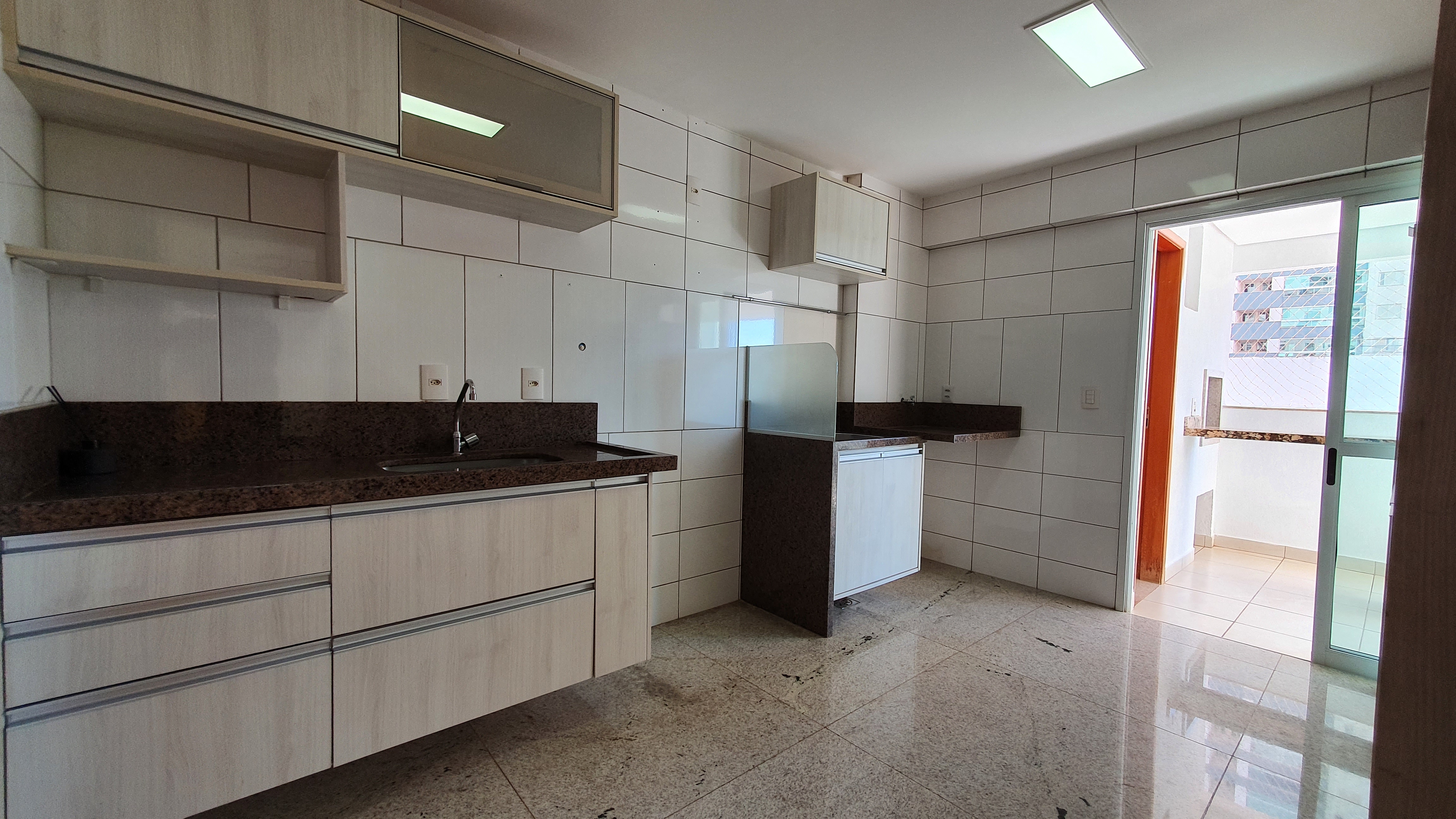 Apartamento à venda com 3 quartos, 103m² - Foto 12