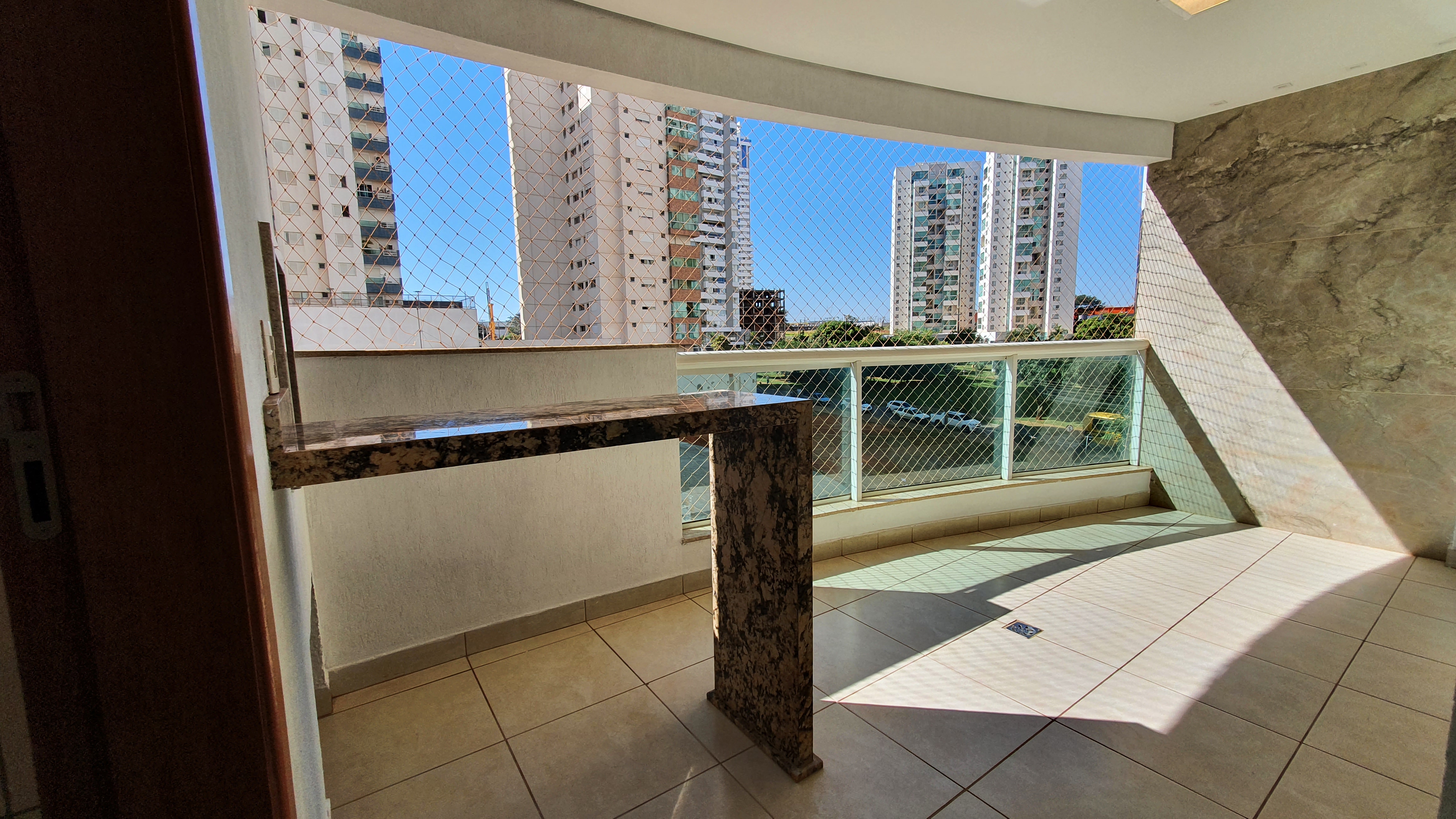 Apartamento à venda com 3 quartos, 103m² - Foto 11