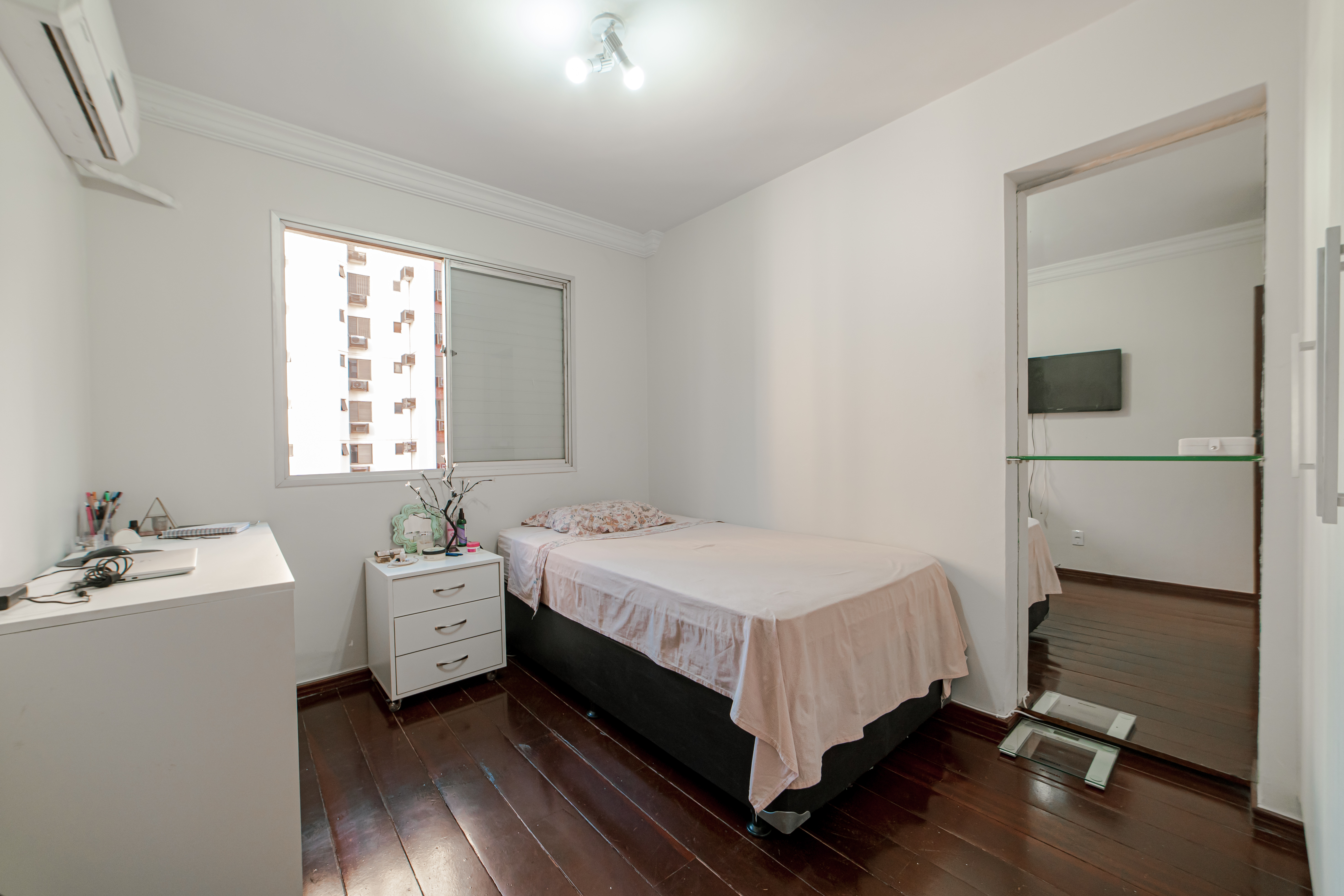 Apartamento à venda com 3 quartos, 86m² - Foto 13