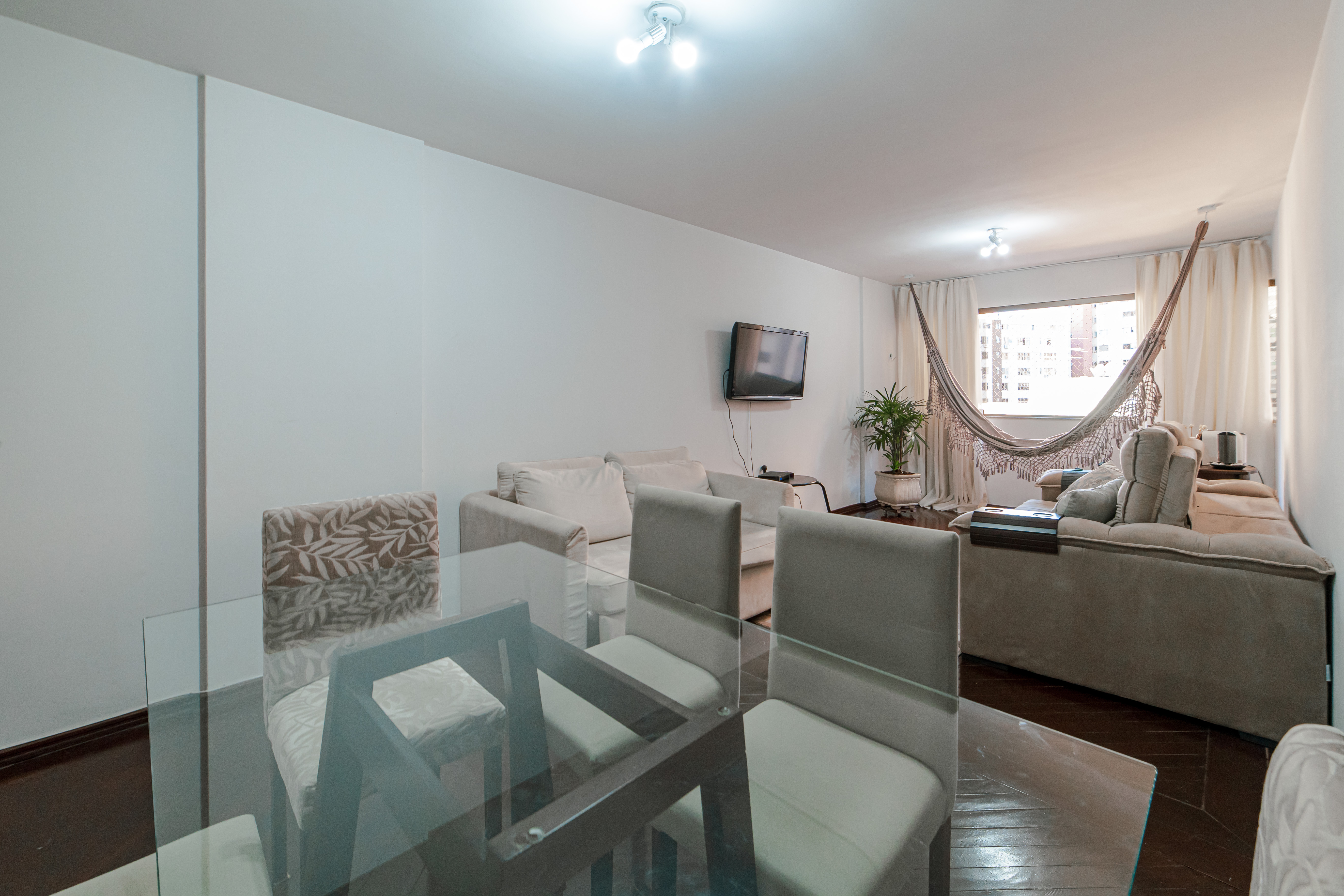 Apartamento à venda com 3 quartos, 86m² - Foto 1