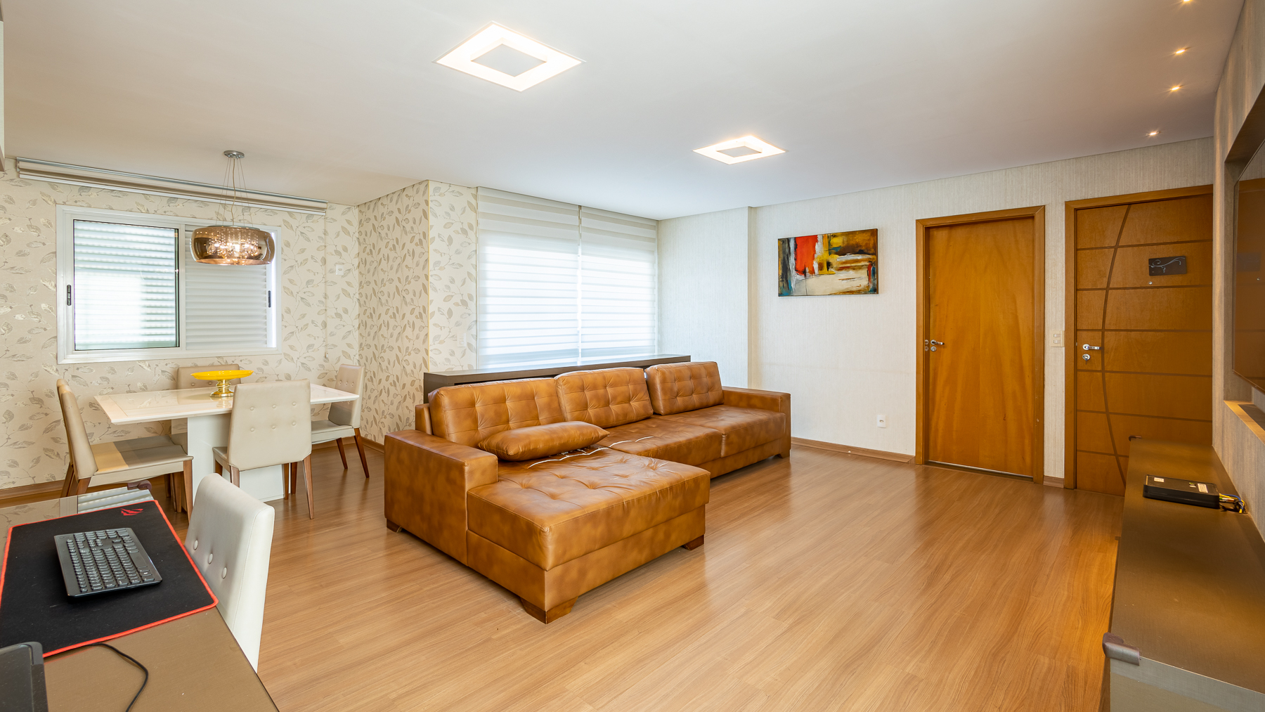 Apartamento à venda com 2 quartos, 102m² - Foto 3