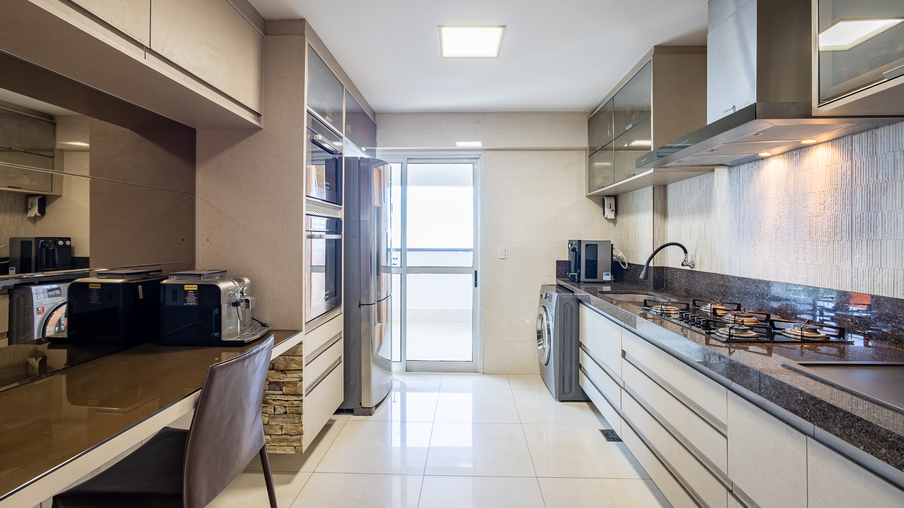 Apartamento à venda com 2 quartos, 102m² - Foto 9