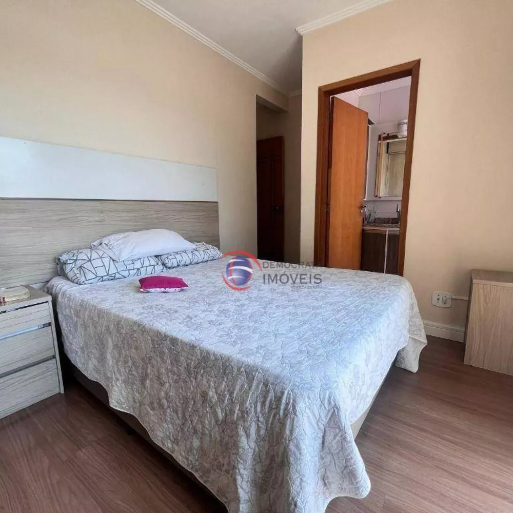 Apartamento à venda com 3 quartos, 74m² - Foto 7