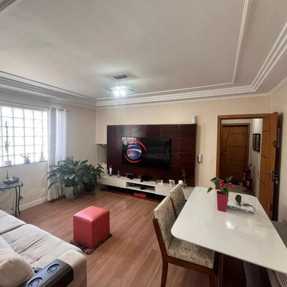 Apartamento à venda com 3 quartos, 74m² - Foto 1