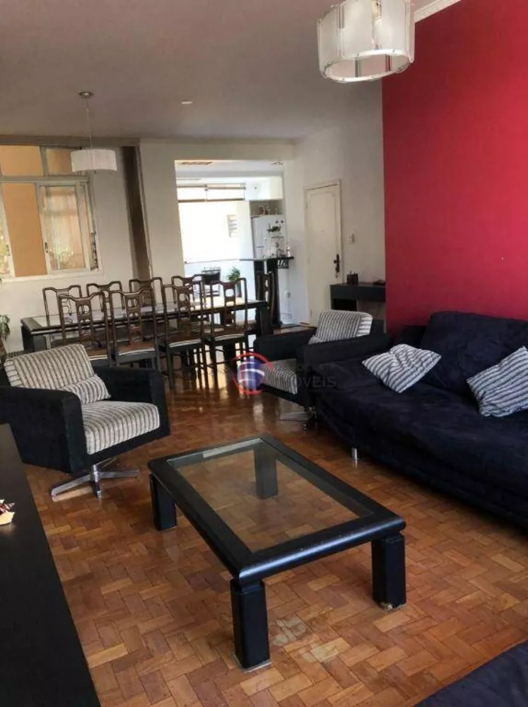 Apartamento à venda com 4 quartos, 232m² - Foto 1