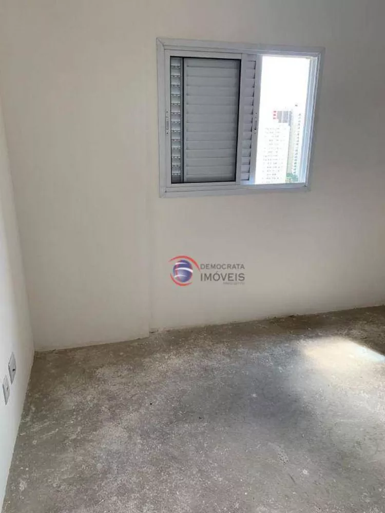 Apartamento à venda com 2 quartos, 63m² - Foto 3