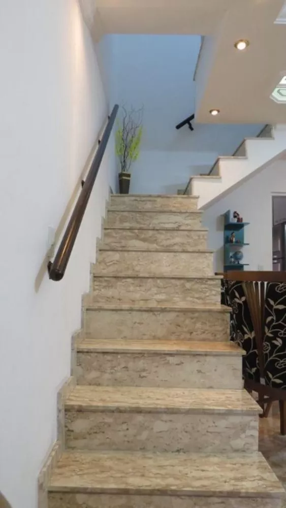 Sobrado, 3 quartos, 170 m² - Foto 2