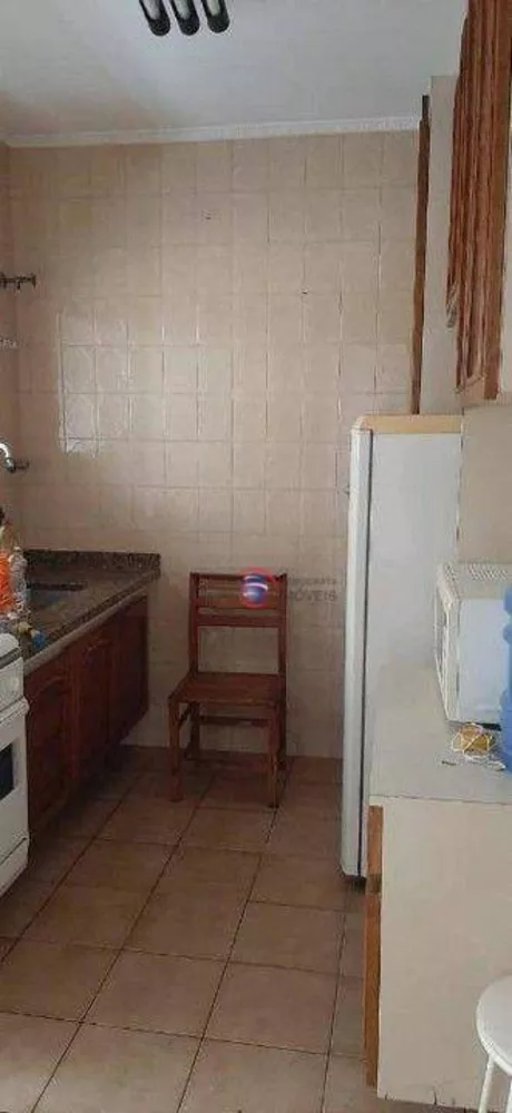 Apartamento à venda com 2 quartos, 80m² - Foto 11