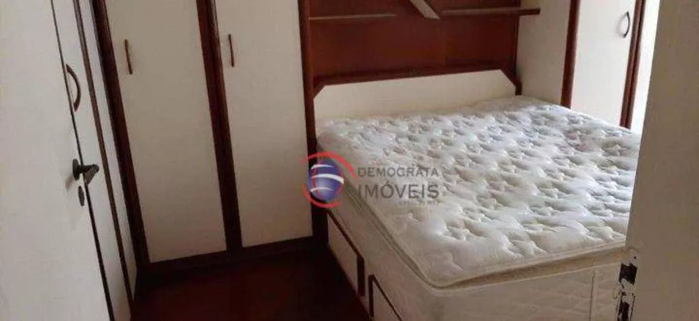 Apartamento à venda com 2 quartos, 80m² - Foto 3