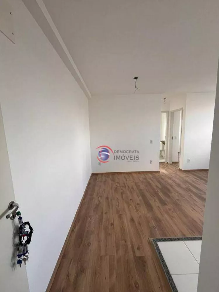 Apartamento à venda com 2 quartos, 43m² - Foto 6