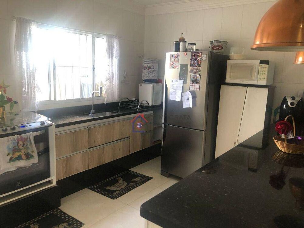 Sobrado, 3 quartos, 340 m² - Foto 3