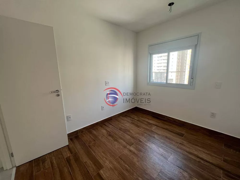 Apartamento à venda com 2 quartos, 78m² - Foto 4