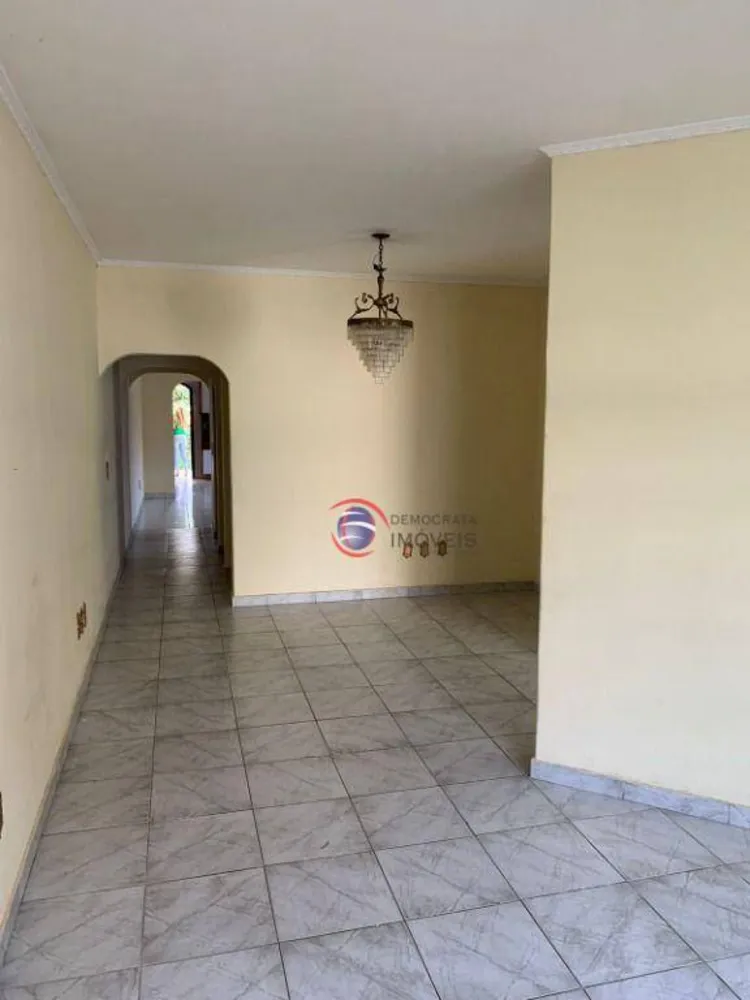 Sobrado, 4 quartos, 232 m² - Foto 1