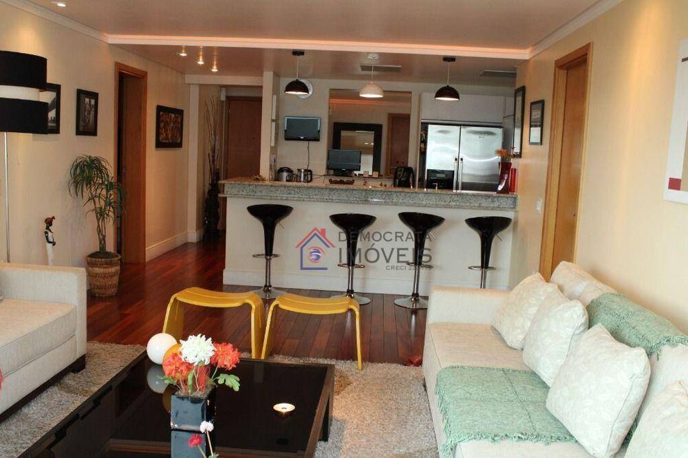 Apartamento, 3 quartos, 144 m² - Foto 1