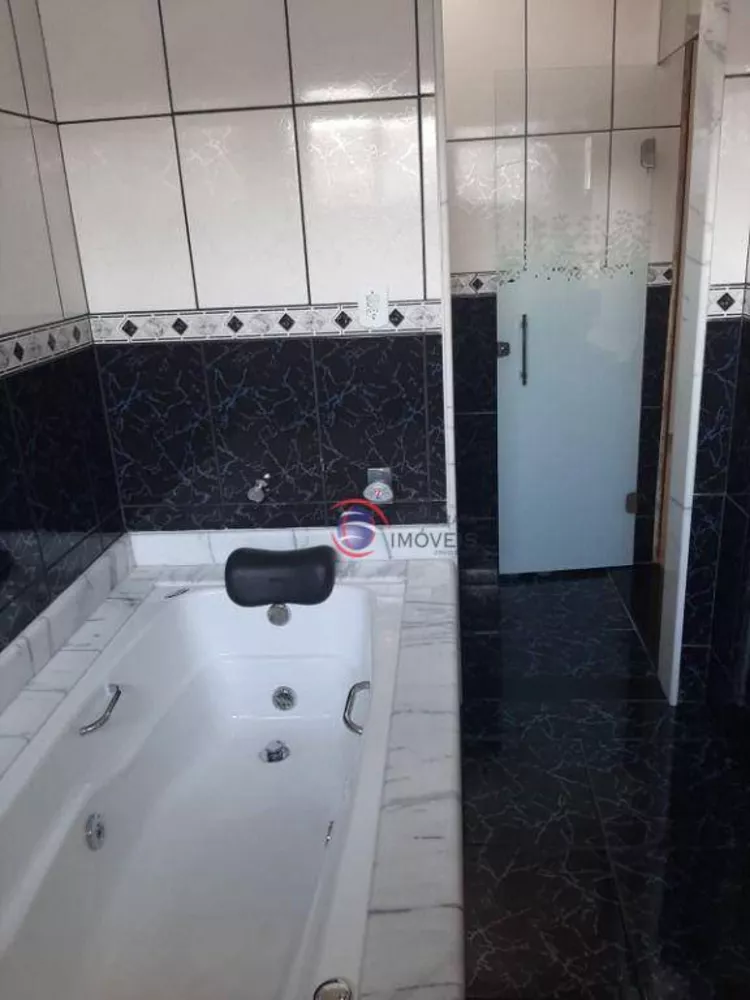 Sobrado à venda com 3 quartos, 220m² - Foto 8