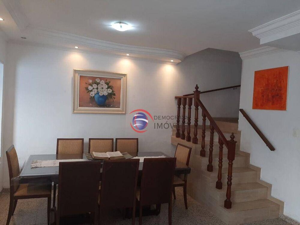Sobrado à venda com 3 quartos, 220m² - Foto 14