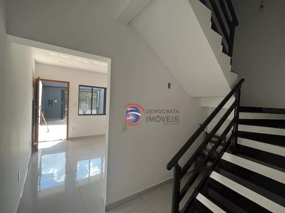 Sobrado à venda com 2 quartos, 80m² - Foto 14