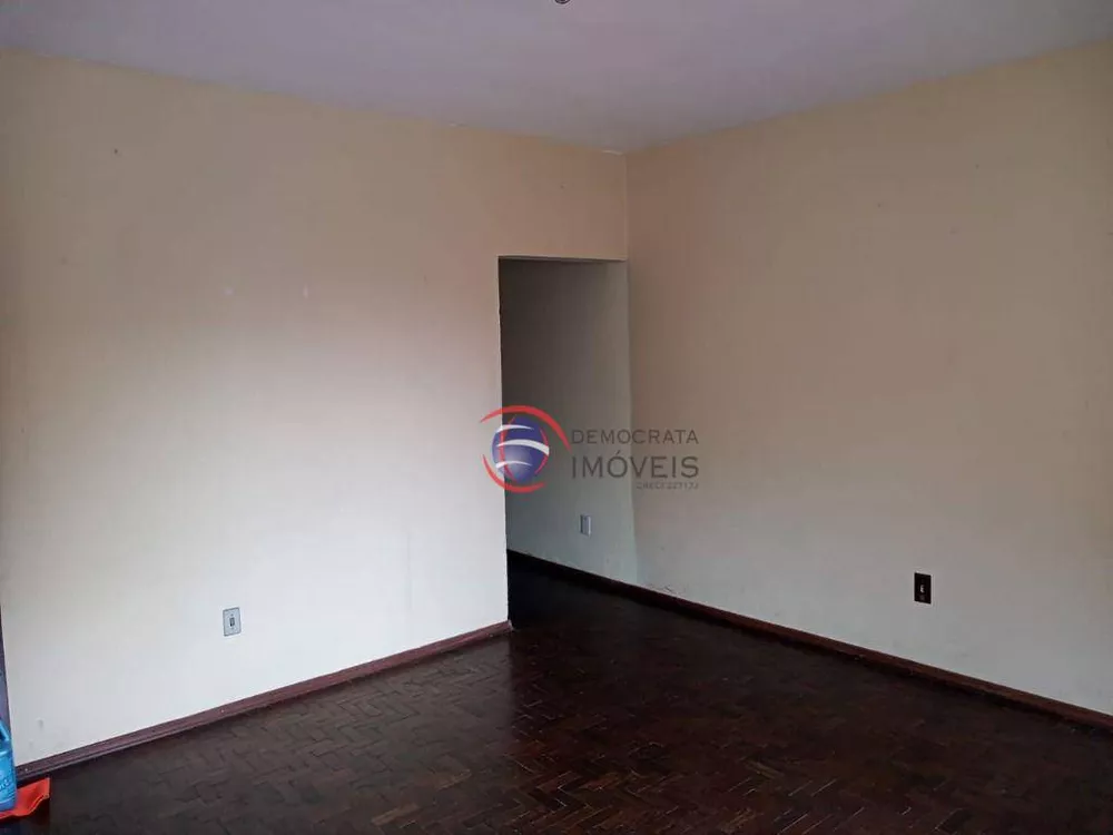 Sobrado à venda com 3 quartos, 208m² - Foto 6