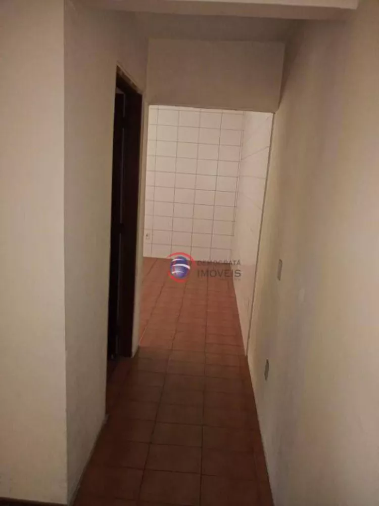 Sobrado à venda com 3 quartos, 208m² - Foto 10