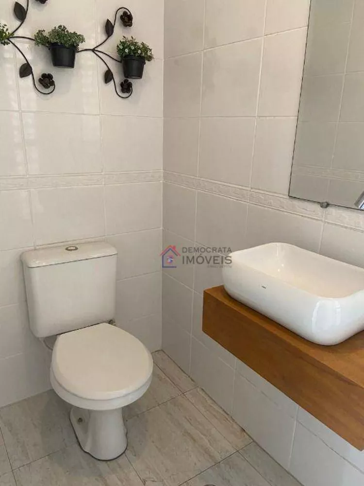 Casa, 3 quartos, 256 m² - Foto 13