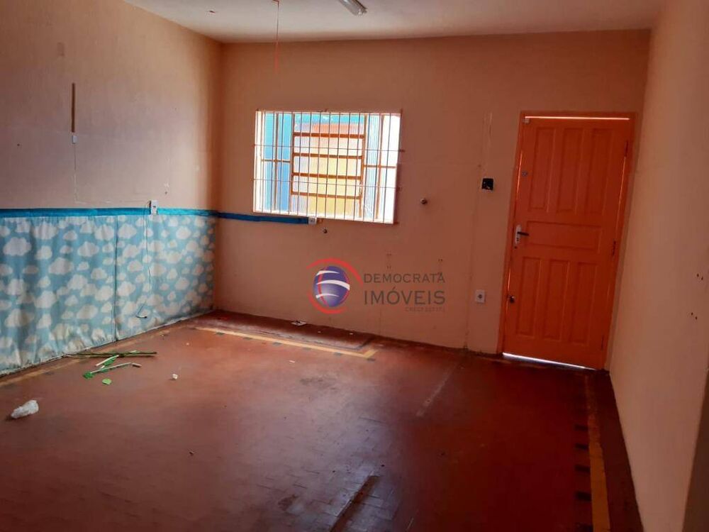 Casa, 3 quartos, 320 m² - Foto 2