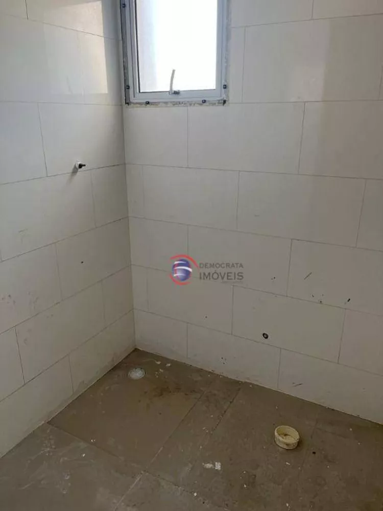 Cobertura à venda com 2 quartos, 100m² - Foto 6