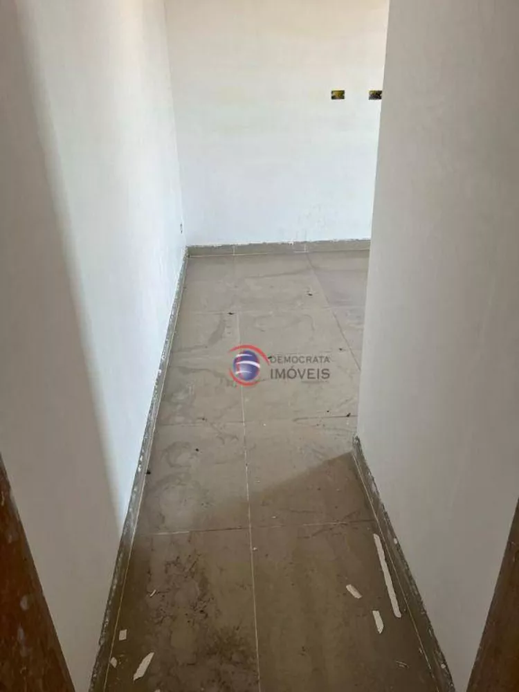 Cobertura à venda com 2 quartos, 100m² - Foto 3