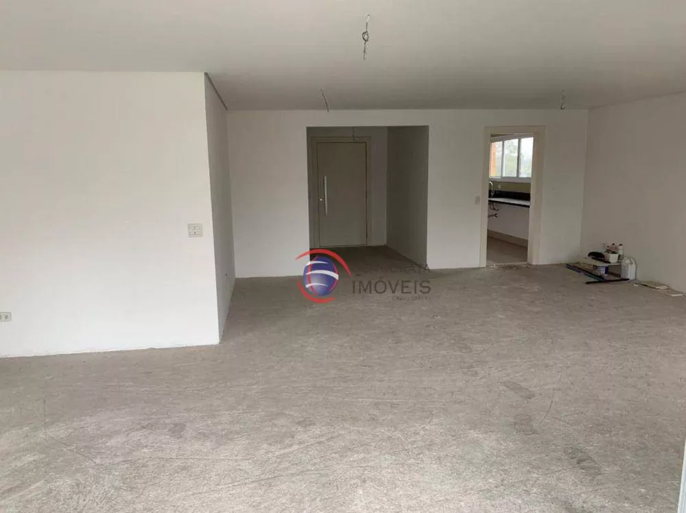 Apartamento à venda com 3 quartos, 192m² - Foto 2